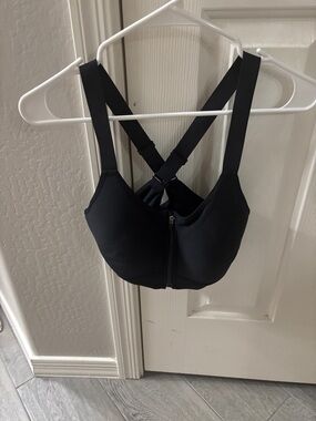 Under Armour Black Front-Zip Support Sports Bra - Women Intimates & Sleepwear